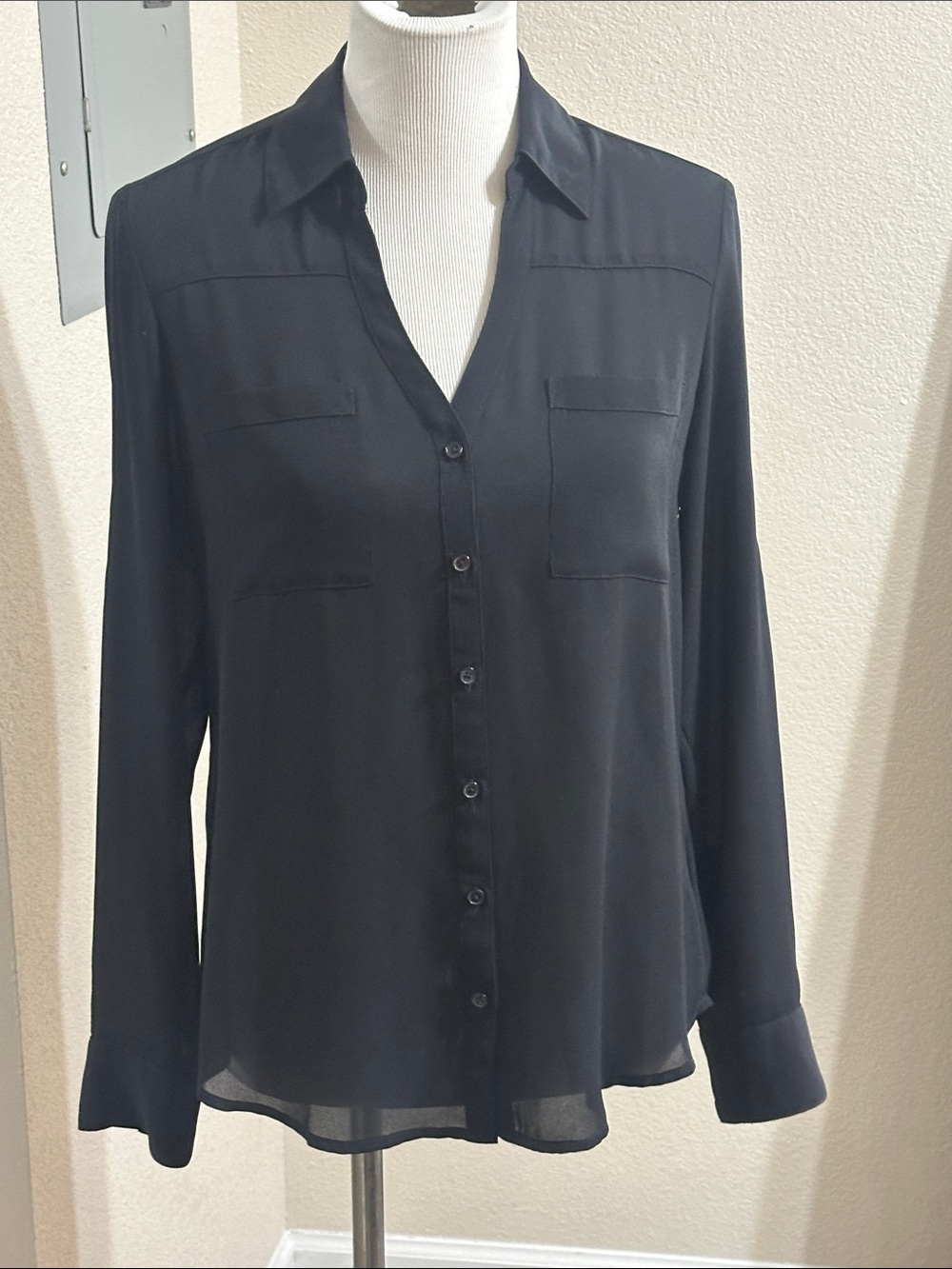 Express Black Button-Front Shirt with Chest Pockets